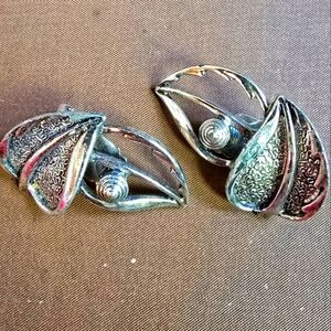 Vintage Sarah Coventry Clip-on Earrings